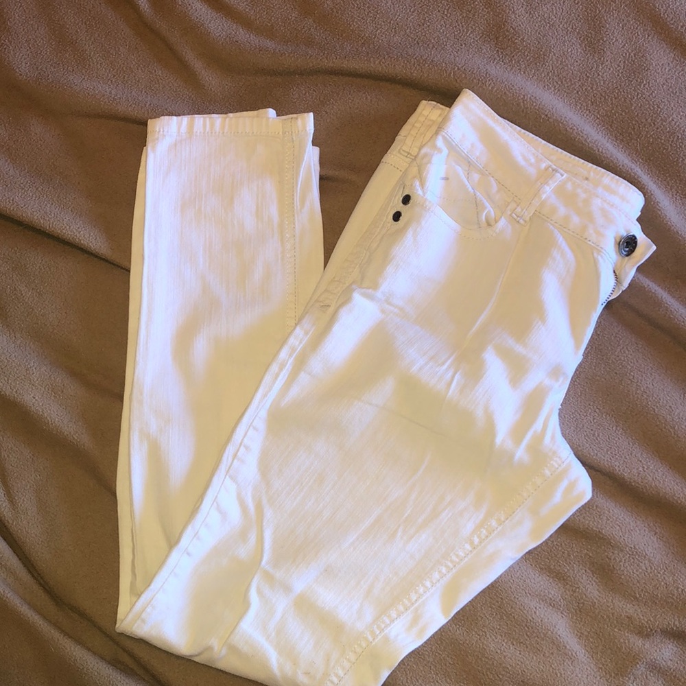 White jeans size 9